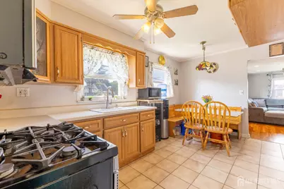 1064 Bordentown Avenue, Sayreville, NJ 08859 - Photo 9