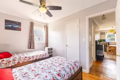 1064 Bordentown Avenue, Sayreville, NJ 08859 - Photo 15