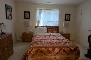 216 Fletcher St, Edison, NJ 08820 - Photo 23