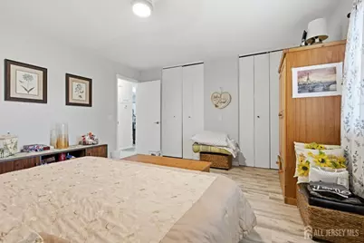 63 63-C Galewood Drive #C, Old Bridge Township, NJ 07747 - Photo 7