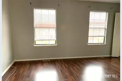 536 Manchester Court, Piscataway Township, NJ 08854 - Photo 5