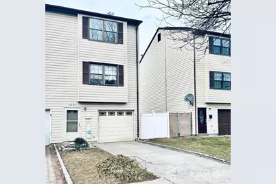 13 Essesx Street, Carteret, NJ 07008 - Photo 1