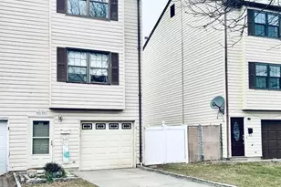 13 Essesx St, Carteret, NJ 07008 - Photo 1