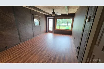 50 Patton Drive, Sayreville, NJ 08872 - Photo 17