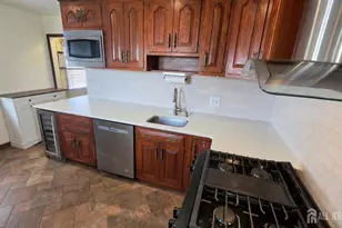 50 Patton Dr, Sayreville, NJ 08872 - Photo 9