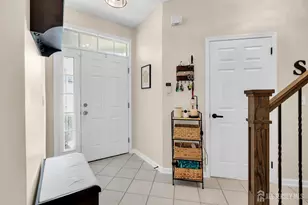 18 Frost Ln, East Windsor Township, NJ 08520 - Photo 5