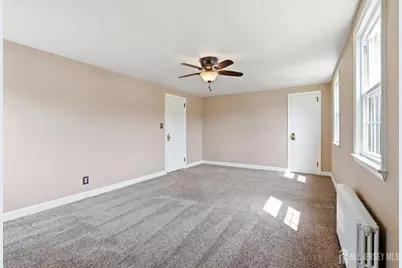 326 Melrose Avenue, Middlesex, NJ 08846 - Photo 15