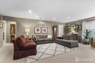 5 Scarborough Rd, Monroe Township, NJ 08831 - Photo 7