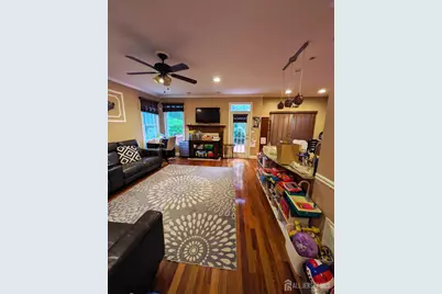 9 April Drive, South Brunswick Township, NJ 08810 - Photo 3