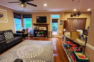 9 April Dr, South Brunswick Township, NJ 08810 - Photo 3