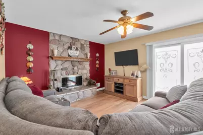 266 Thomas Street, Woodbridge Township, NJ 07095 - Photo 27