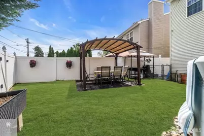 266 Thomas Street, Woodbridge Township, NJ 07095 - Photo 55