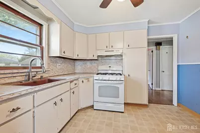 42 Brookwood Road, Spotswood, NJ 08884 - Photo 11