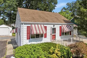 42 Brookwood Rd, Spotswood, NJ 08884 - Photo 1