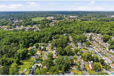42 Brookwood Road, Spotswood, NJ 08884 - Photo 33