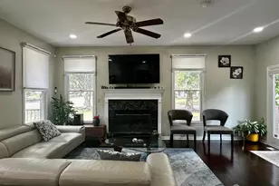 25 Knight Dr, Plainsboro Township, NJ 08536 - Photo 3