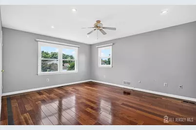 [Address not provided], Plainsboro Township, NJ 08536 - Photo 27