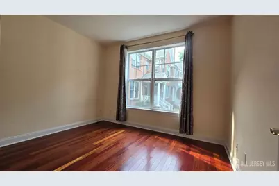 31 Franklin School Way, Metuchen, NJ 08840 - Photo 17