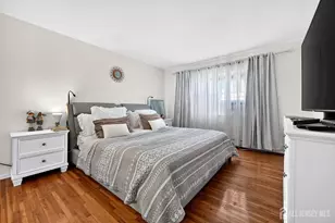46 Gramercy Gardens, Middlesex, NJ 08846 - Photo 1