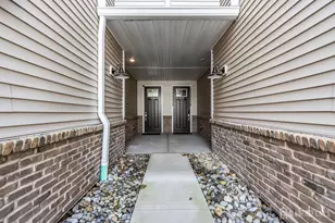 734 Station Rd, Dunellen, NJ 08812 - Photo 5
