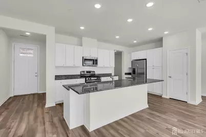 734 Station Road, Dunellen, NJ 08812 - Photo 17