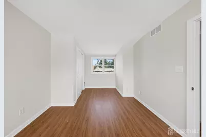 647 Cook Avenue, Middlesex, NJ 08846 - Photo 23