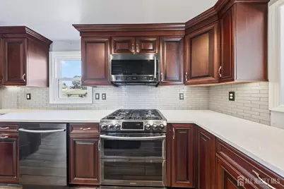 647 Cook Avenue, Middlesex, NJ 08846 - Photo 9