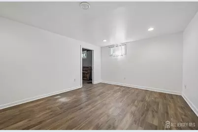 125 Cedar Street, Colonia, NJ 07067 - Photo 23