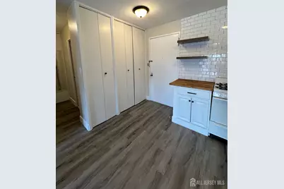 123 S Adelaide Avenue #2L, Highland Park, NJ 08904 - Photo 3