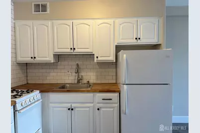 123 S Adelaide Avenue #2L, Highland Park, NJ 08904 - Photo 1