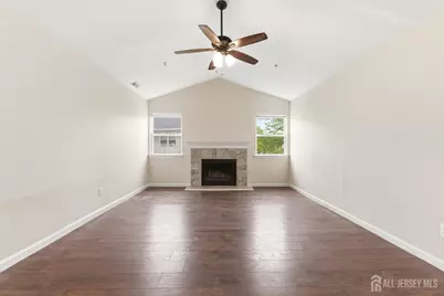 194 Bexley Lane, Piscataway Township, NJ 08854 - Photo 5