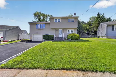 17 Wedgewood Drive, Carteret, NJ 07008 - Photo 1