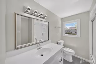 17 Wedgewood Dr, Carteret, NJ 07008 - Photo 23