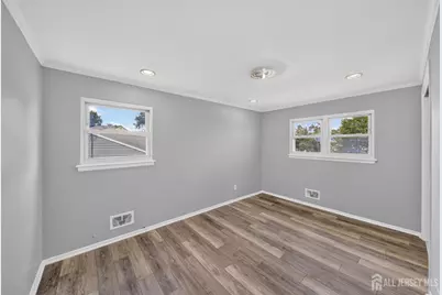 17 Wedgewood Drive, Carteret, NJ 07008 - Photo 19