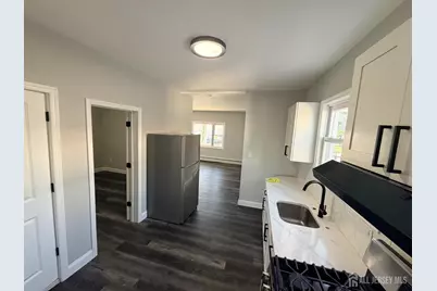 612 Johnstone Street #310, Perth Amboy, NJ 08861 - Photo 3