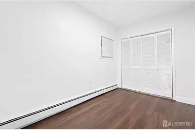 198 New Brunswick Avenue, Perth Amboy, NJ 08861 - Photo 11