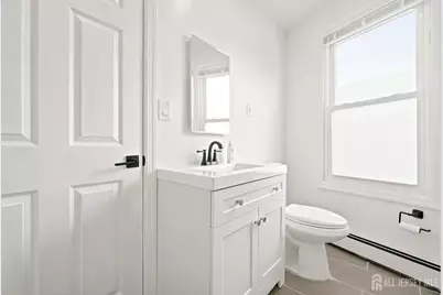 198 New Brunswick Avenue, Perth Amboy, NJ 08861 - Photo 9