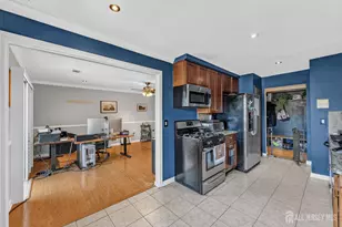 312 Sharon Garden Ct, Woodbridge Township, NJ 07095 - Photo 9
