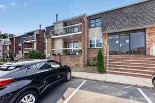 312 Sharon Garden Ct, Woodbridge Township, NJ 07095 - Photo 23