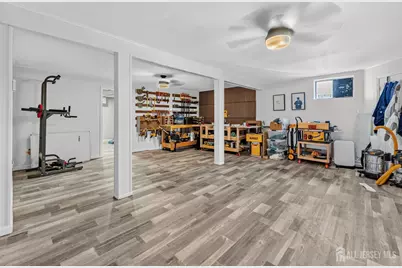 312 Sharon Garden Court, Woodbridge Township, NJ 07095 - Photo 15