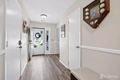 18 Lexington Circle, Old Bridge Township, NJ 07747 - Photo 3