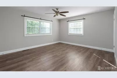 65 Hastings Road, South Brunswick Township, NJ 08824 - Photo 17