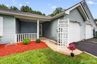 56 Woodbury Road, Edison, NJ 08820 - Photo 5