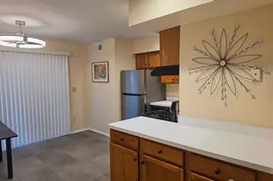 18 Judson St, Edison, NJ 08837 - Photo 9