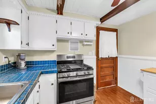 372 Prospect St, South Amboy, NJ 08879 - Photo 19