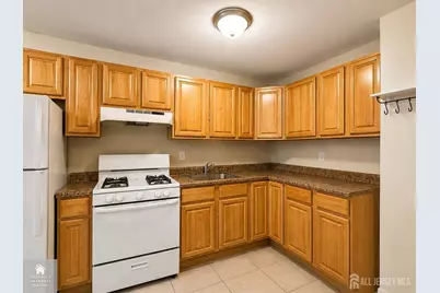 10 Lake Avenue #5A, East Brunswick Township, NJ 08816 - Photo 5