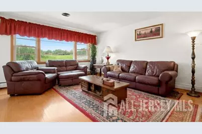 2 Carlton Street, Carteret, NJ 07008 - Photo 3