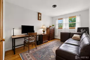 2 Carlton St, Carteret, NJ 07008 - Photo 9