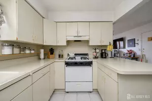 7010 Grand Ave, North Bergen, NJ 07047 - Photo 31