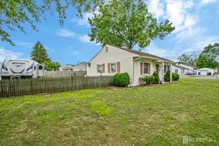 2 Orchid Pl, Middlesex, NJ 08846 - Photo 1
